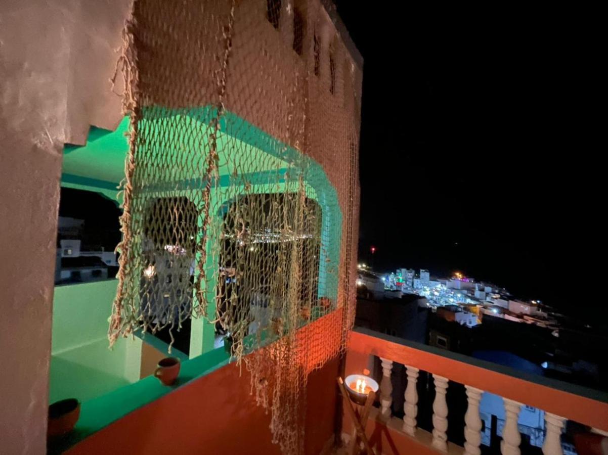 Binic Surf House Bed & Breakfast Taghazout Bagian luar foto